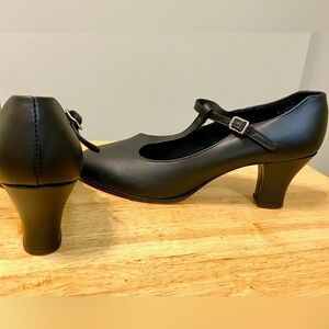 Dance Character Shoes Capezio Black Leather - 7.5W
